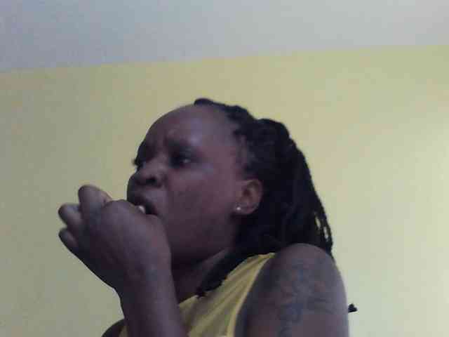 Princessmiles webcam