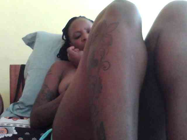 Princessmiles webcam