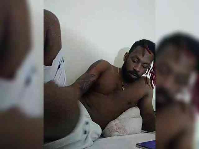 Black01back webcam