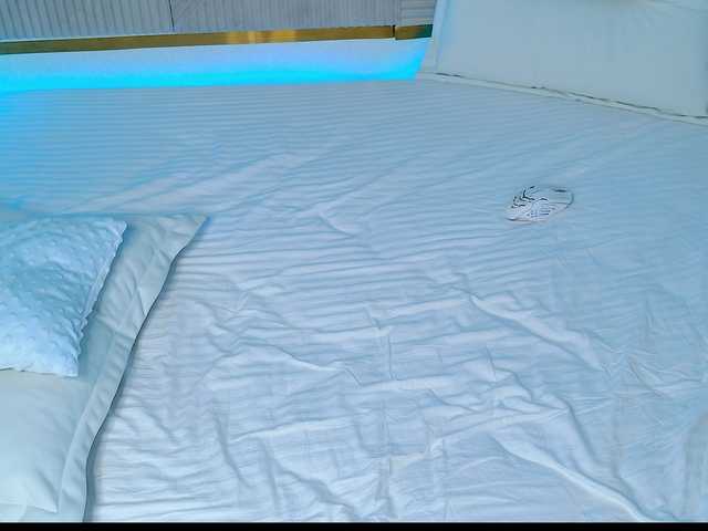  -Dirty-Bitch chat room