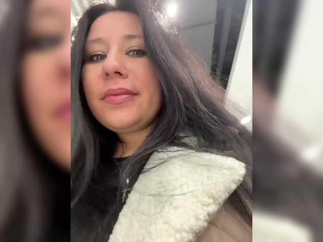 -Dirty-Bitch's BongaCams show and profile