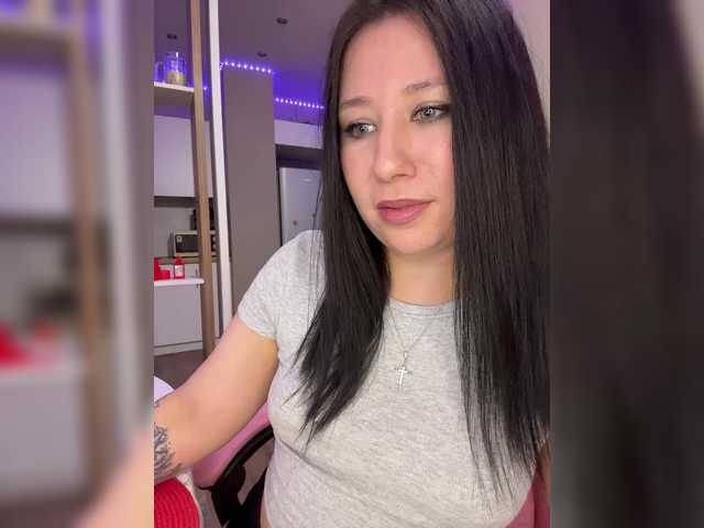 -Dirty-Bitch's BongaCams show and profile