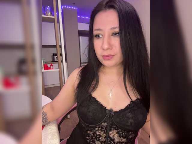 -Dirty-Bitch's BongaCams show and profile