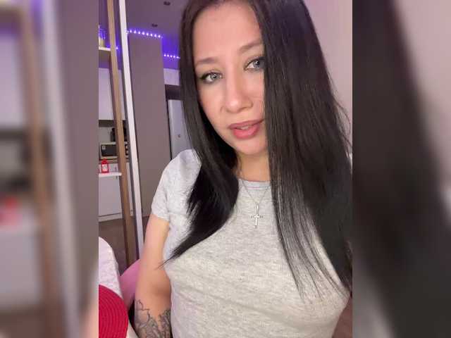 -Dirty-Bitch's BongaCams show and profile