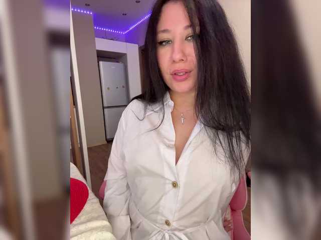 -Dirty-Bitch's BongaCams show and profile