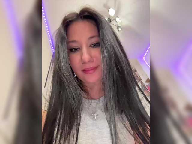 -Dirty-Bitch's BongaCams show and profile