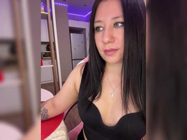 -Dirty-Bitch's BongaCams show and profile