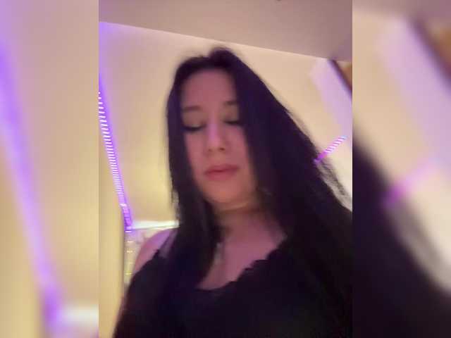 -Dirty-Bitch's BongaCams show and profile