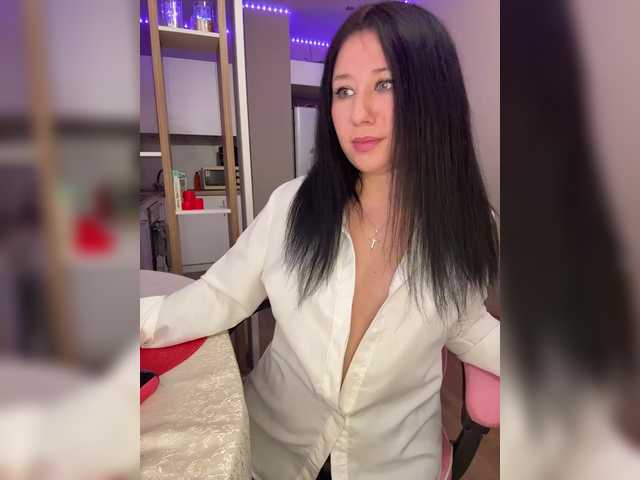 -Dirty-Bitch's BongaCams show and profile