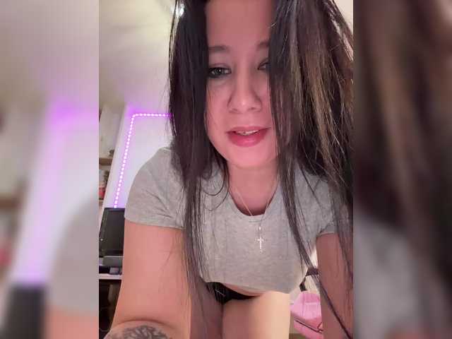 -Dirty-Bitch's BongaCams show and profile