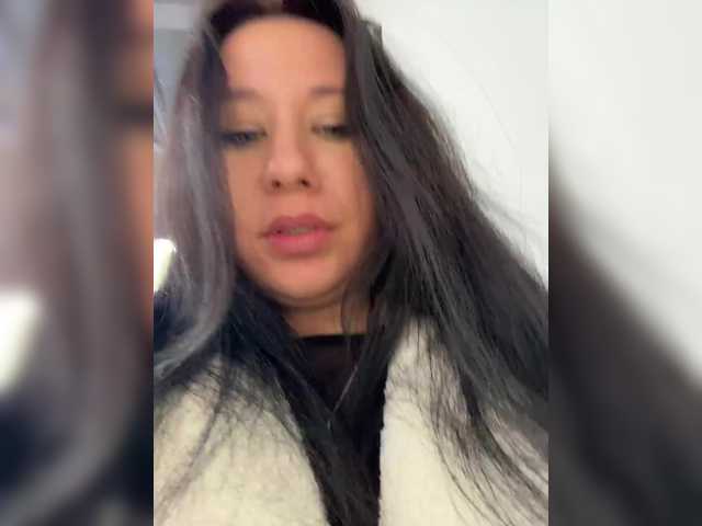 -Dirty-Bitch's BongaCams show and profile