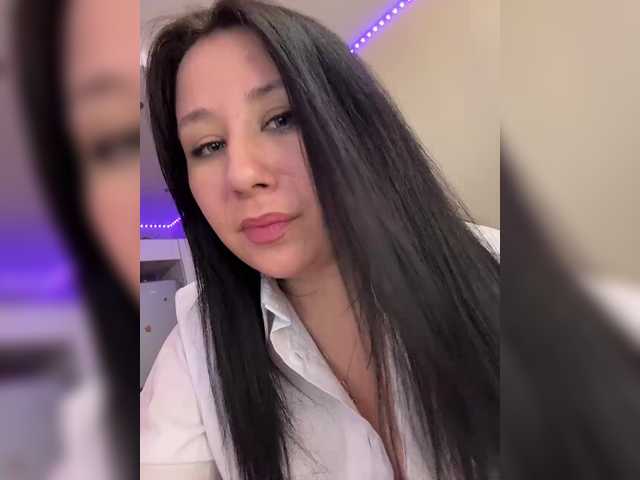 -Dirty-Bitch's BongaCams show and profile