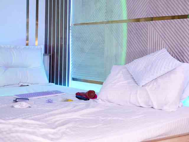 hey_Babyfaces webcam