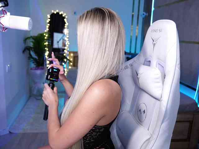 AlexaS_ webcam