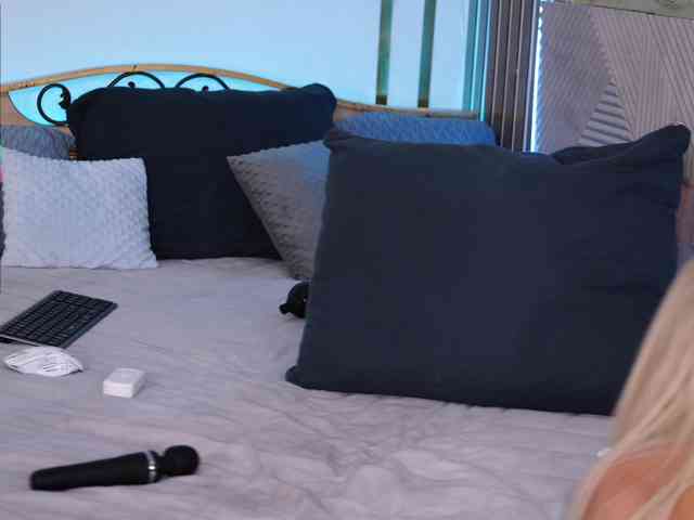 live web cam online -Dirty-Bitch