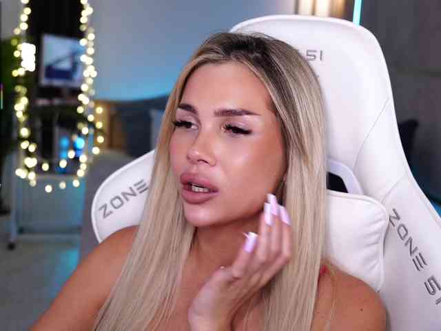 AlexaS_ webcam