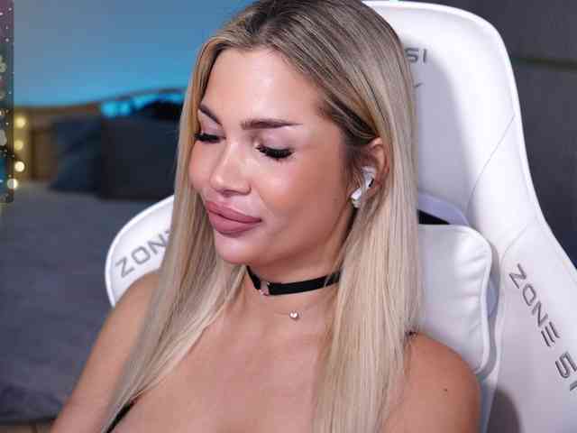 AlexaS_ webcam
