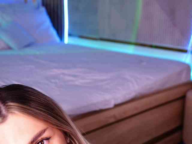hey_Babyfaces webcam