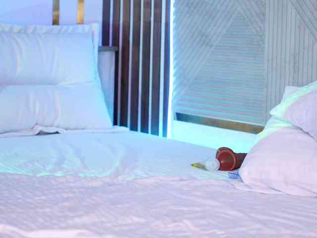 hey_Babyfaces webcam