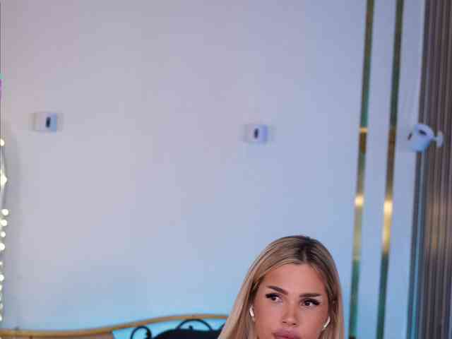 live web cam online -Dirty-Bitch