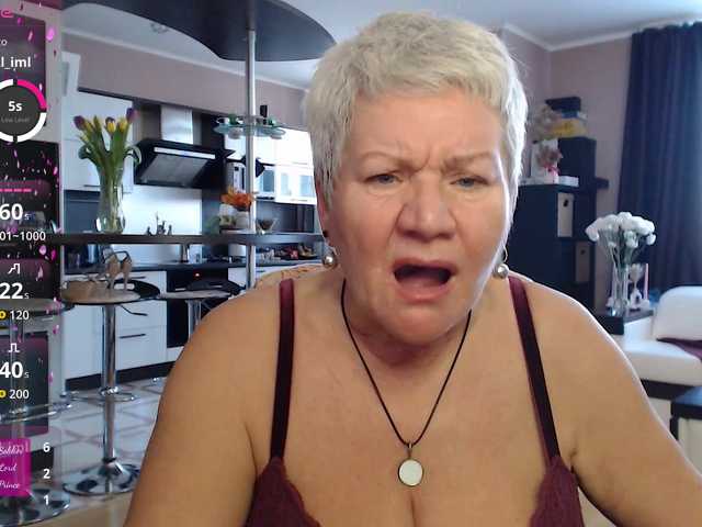 roxana-brooks's BongaCams show and profile