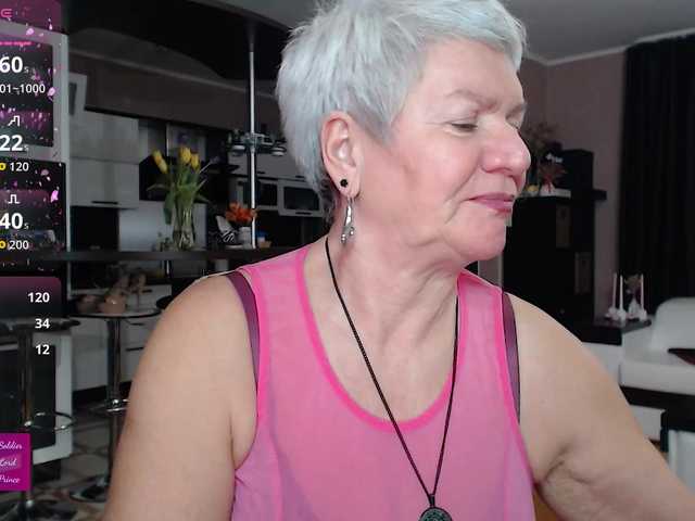 roxana-brooks live cam