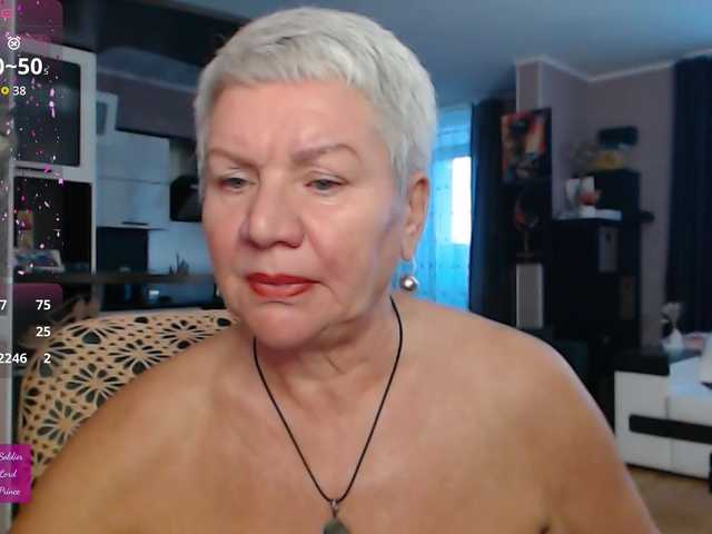 roxana-brooks's BongaCams show and profile