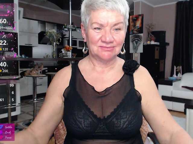 roxana-brooks's BongaCams show and profile