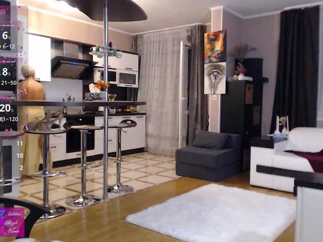 roxana-brooks's BongaCams show and profile