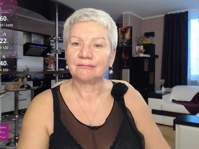roxana-brooks's BongaCams show and profile