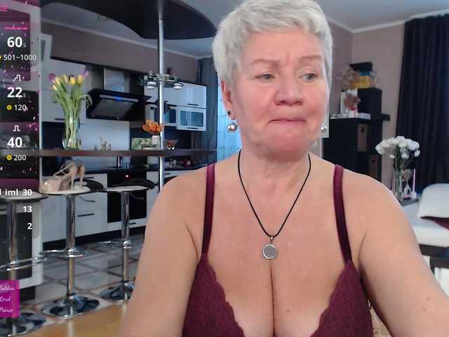 roxana-brooks's BongaCams show and profile