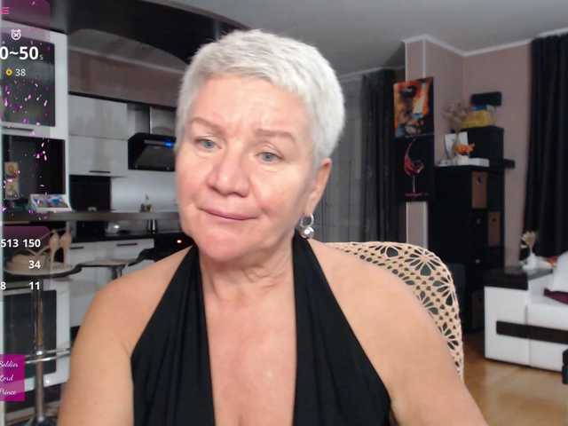roxana-brooks's BongaCams show and profile