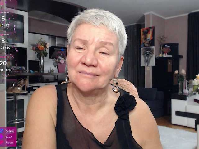 roxana-brooks's BongaCams show and profile