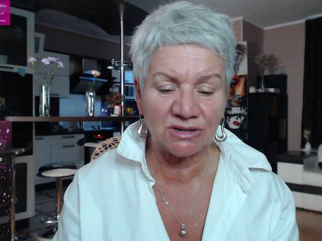  roxana-brooks chat room