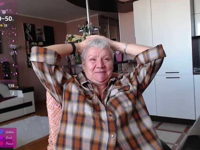 roxana-brooks's BongaCams show and profile