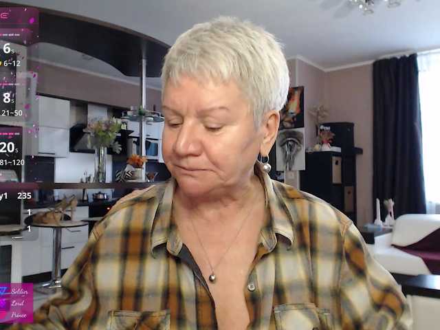 roxana-brooks's BongaCams show and profile