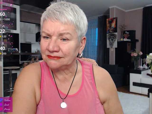 roxana-brooks's BongaCams show and profile