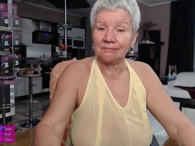 roxana-brooks preview