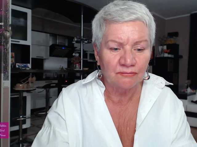 roxana-brooks's BongaCams show and profile