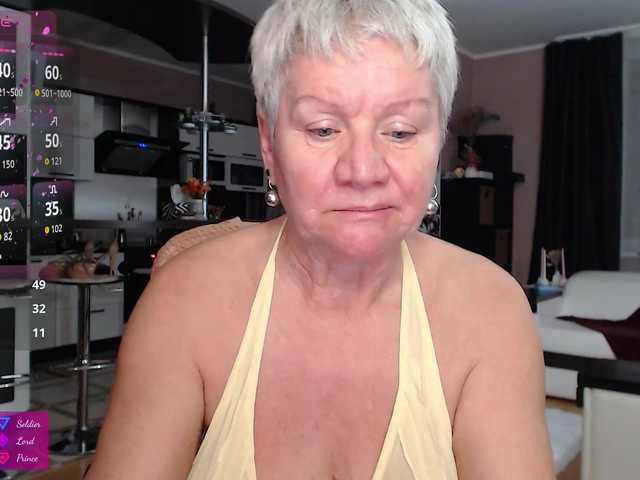 roxana-brooks's BongaCams show and profile