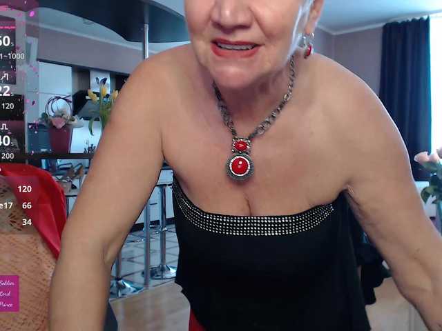 roxana-brooks's BongaCams show and profile