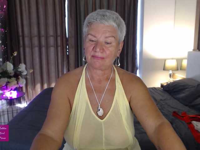 эросцена roxana-brooks