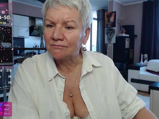 roxana-brooks's BongaCams show and profile