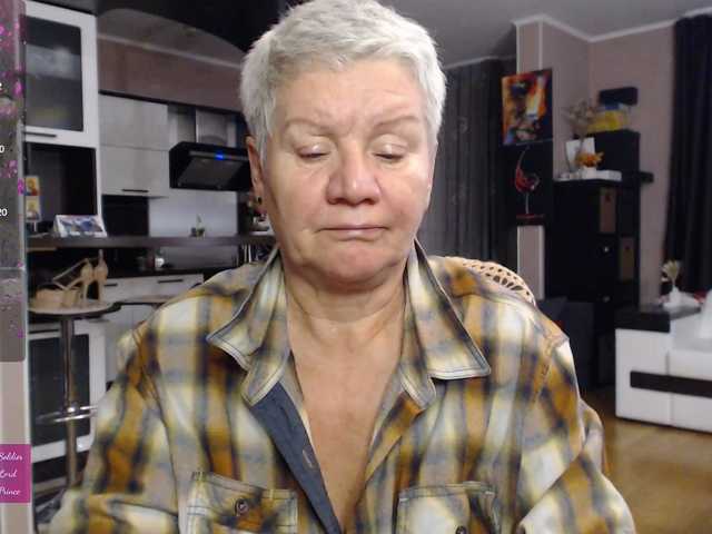 roxana-brooks's BongaCams show and profile