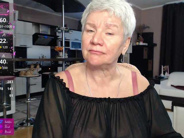 roxana-brooks's BongaCams show and profile