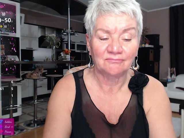 roxana-brooks's BongaCams show and profile