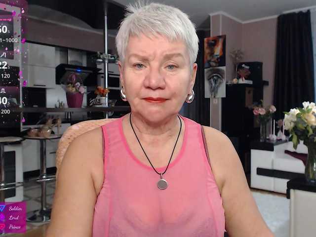 roxana-brooks's BongaCams show and profile