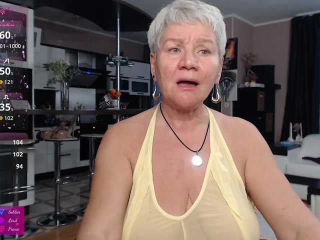 roxana-brooks's BongaCams show and profile