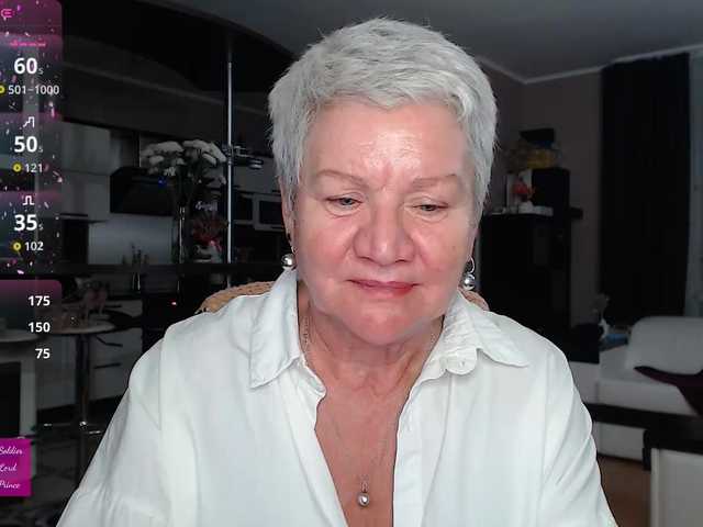 roxana-brooks's BongaCams show and profile