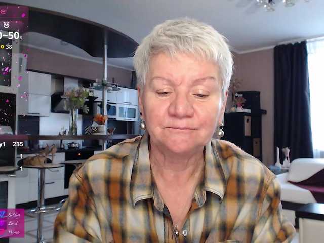 roxana-brooks's BongaCams show and profile